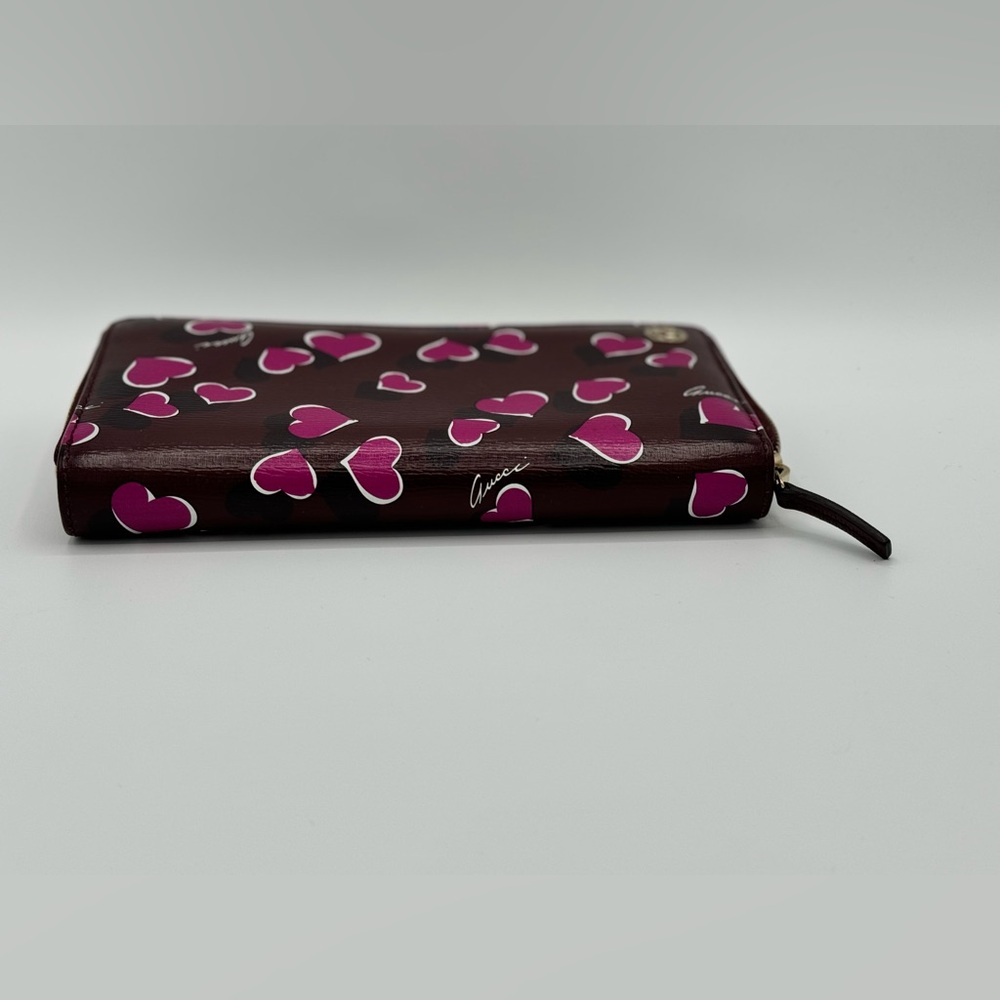 Gucci Betty Heartbeat Zip Wallet Limited
Edition EUC + COA Designer Luxury - Picture 7 of 14